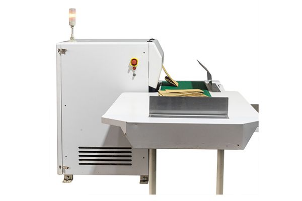 Machine de fabrication des sacs en papier SOS (sacs à fond plat)