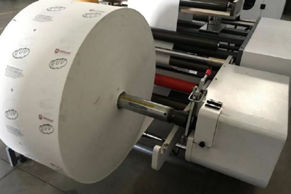 Machine de fabrication de sacs en papier, plats et sachets papier plats (avec imprimante Flexo 2 couleurs)